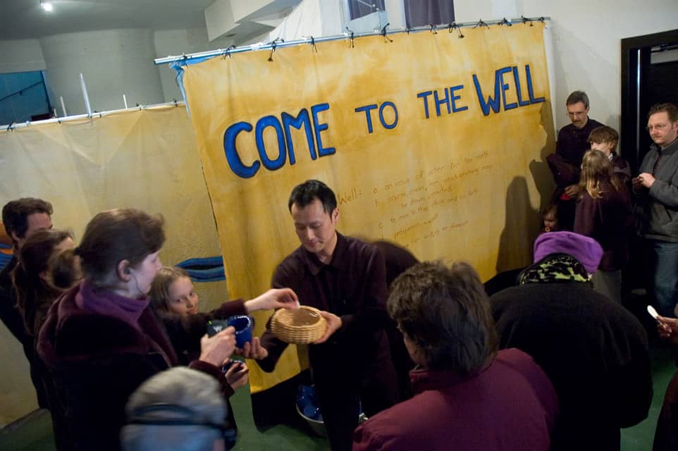 01-come-to-the-well-1307002